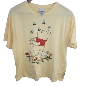 Disney Yellow Winnie the Pooh T-Shirt Size XLarge